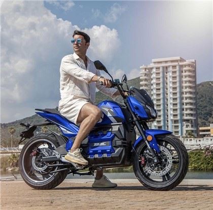 Sähkömoottoripyörä aikuinen myytävänä